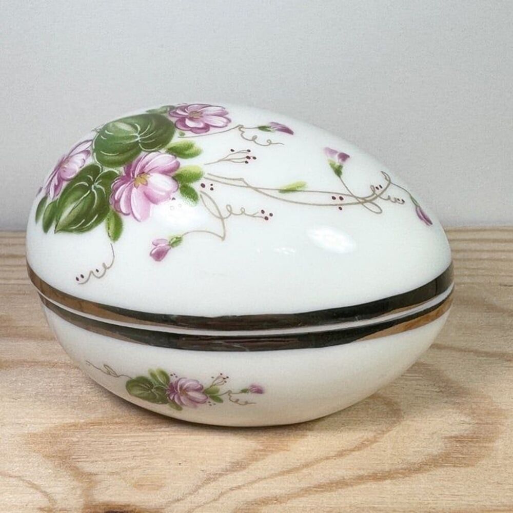 Lefton Egg Trinket Box with Purple Violets Japan